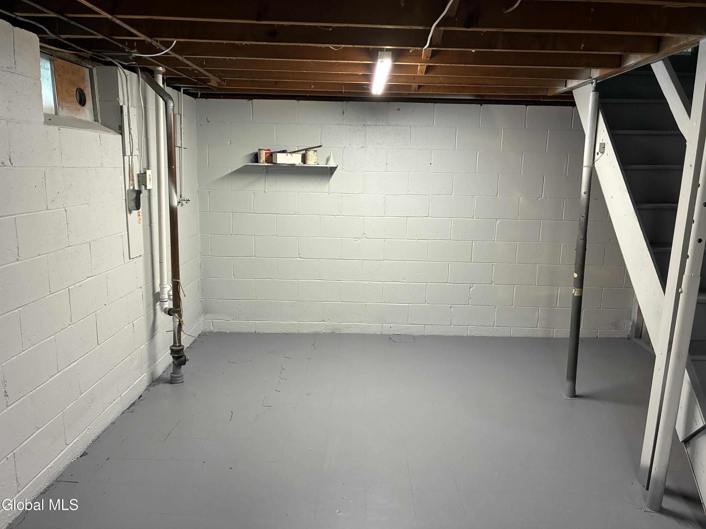 419 Clayton Road Schenectady NY 12304