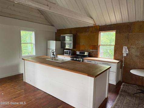 10 Thompson Street Ballston Spa NY 12020