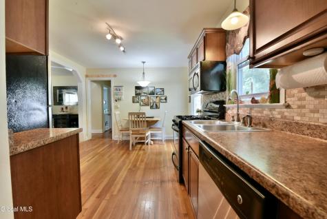 69 Gipp Road Guilderland NY 12203