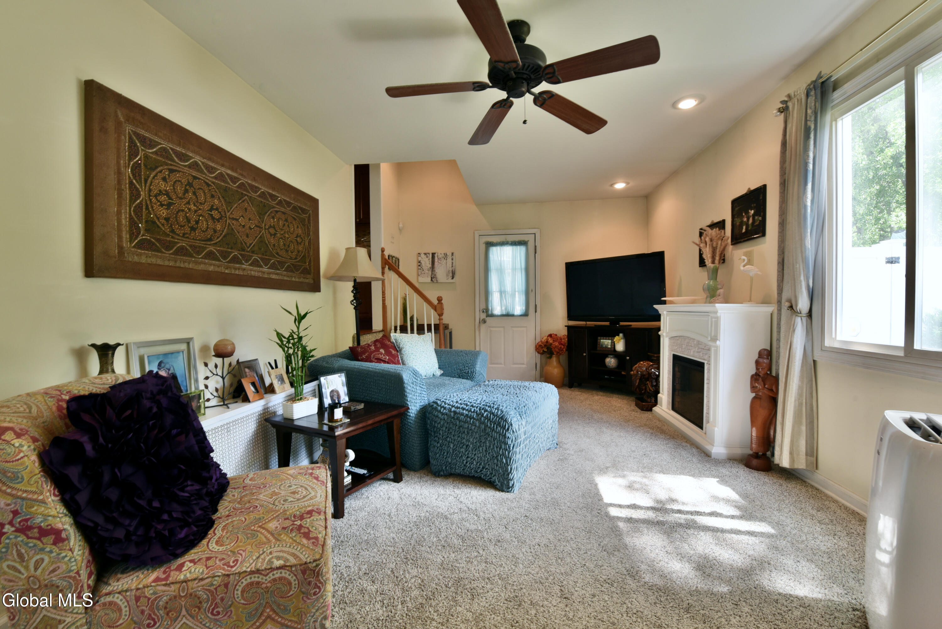 69 Gipp Road Guilderland NY 12203