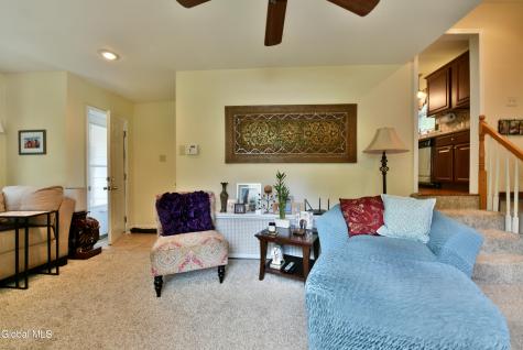 69 Gipp Road Guilderland NY 12203