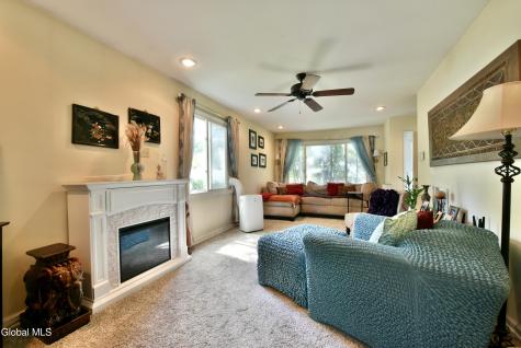 69 Gipp Road Guilderland NY 12203