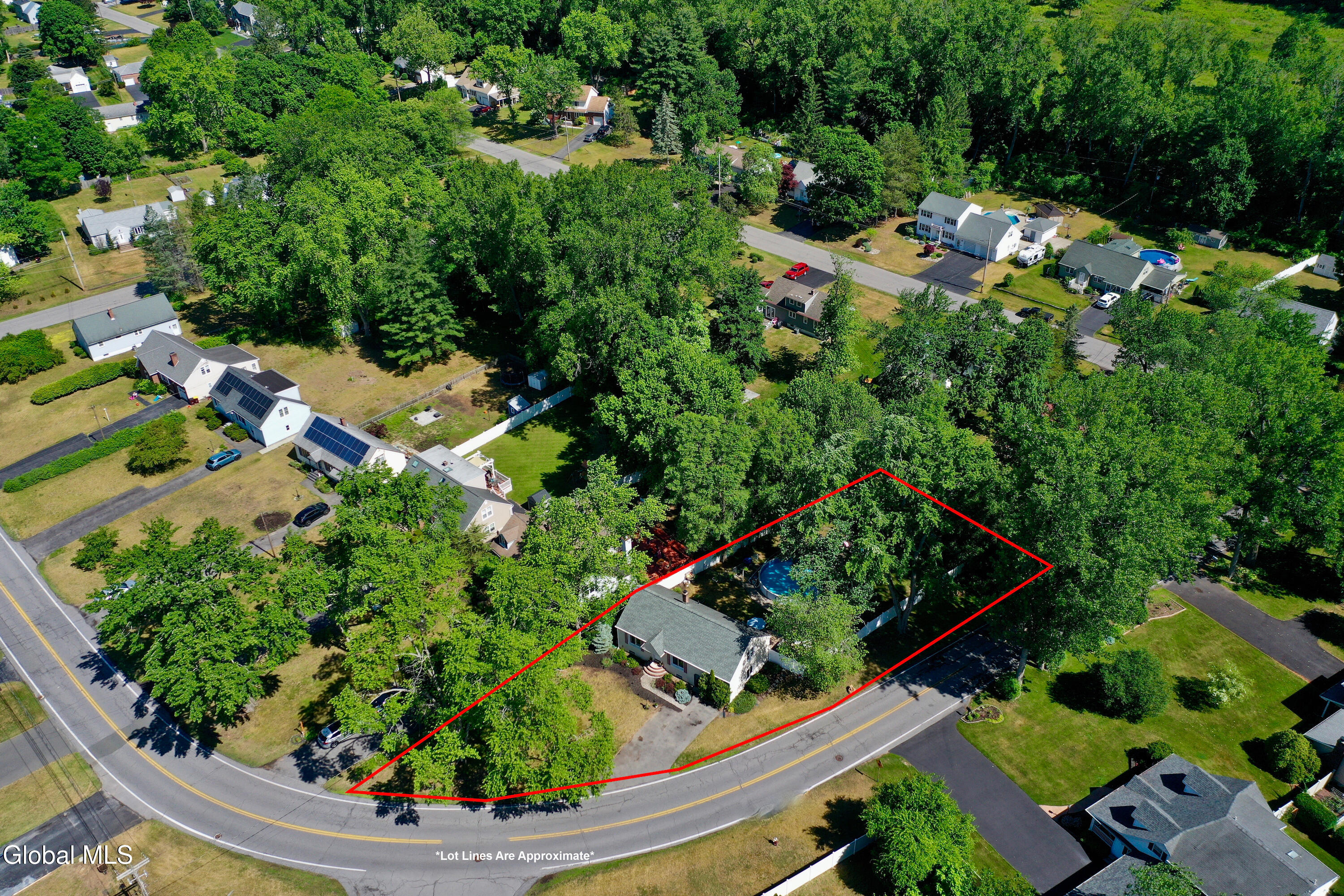69 Gipp Road Guilderland NY 12203