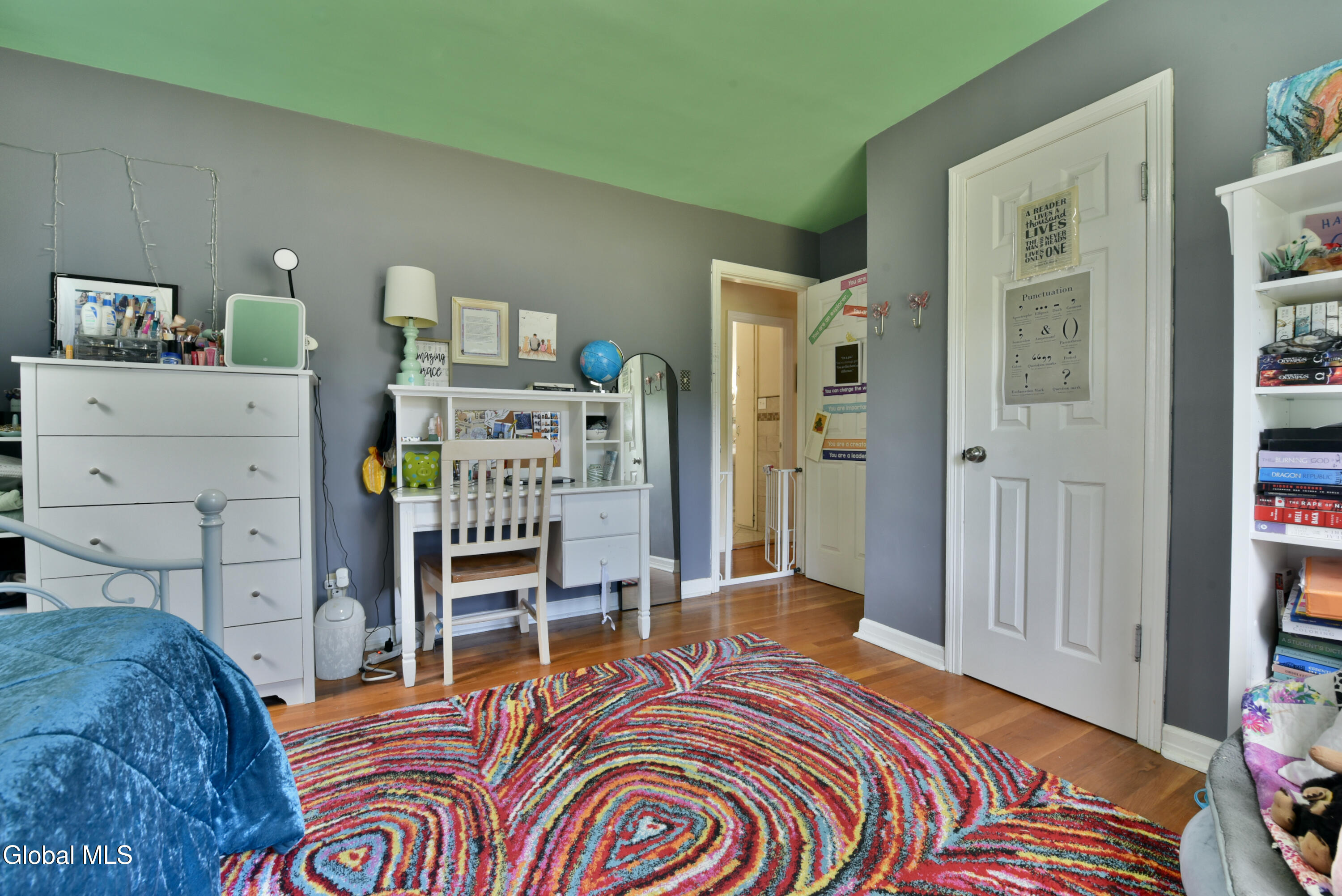 69 Gipp Road Guilderland NY 12203