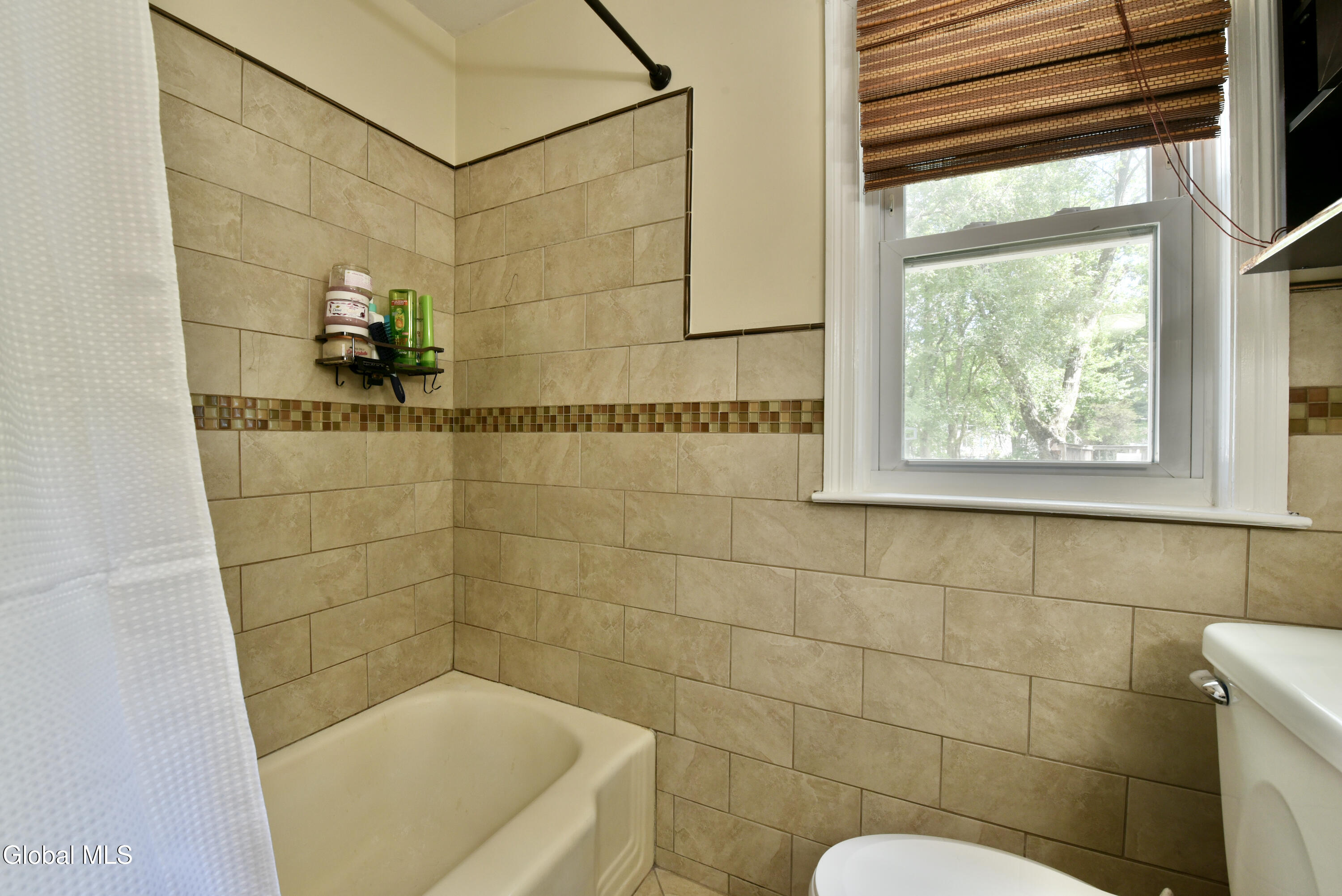 69 Gipp Road Guilderland NY 12203