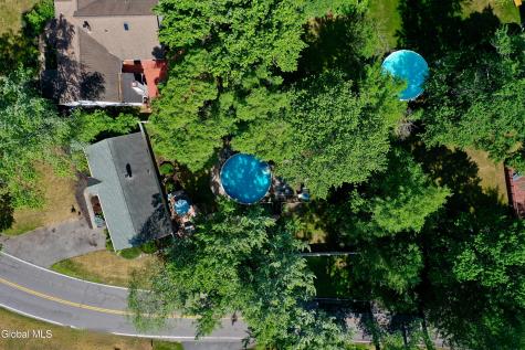 69 Gipp Road Guilderland NY 12203