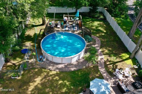 69 Gipp Road Guilderland NY 12203