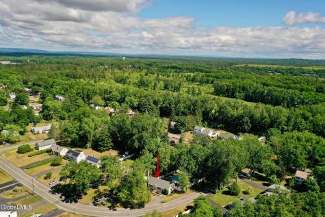 69 Gipp Road Guilderland NY 12203
