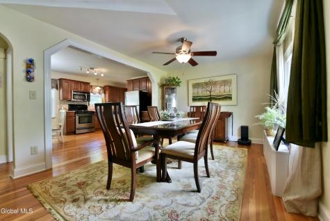 69 Gipp Road Guilderland NY 12203