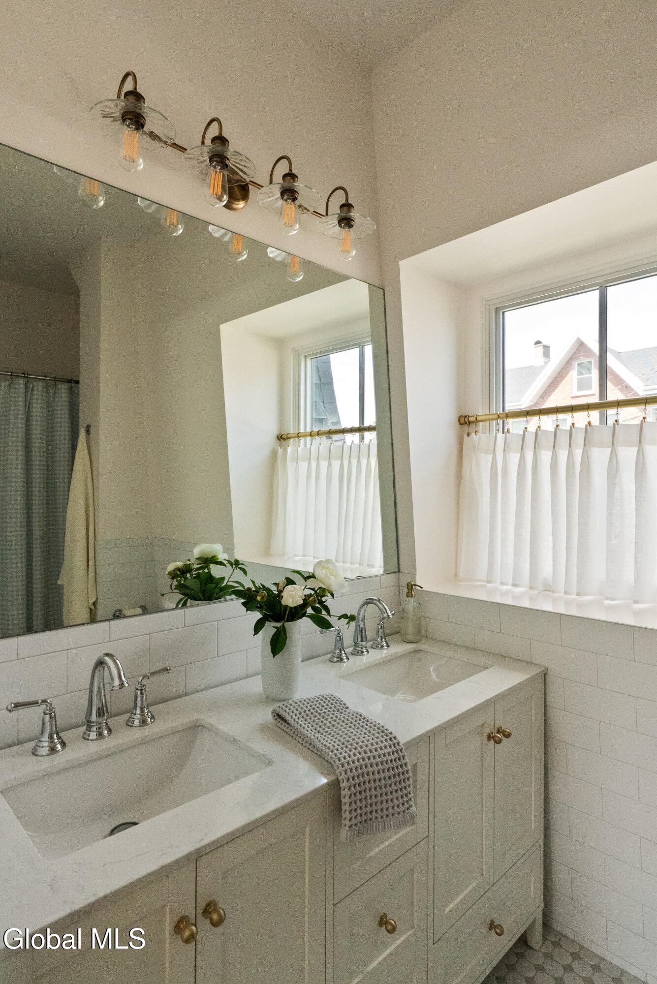 33 Davis Street Beacon NY 12508