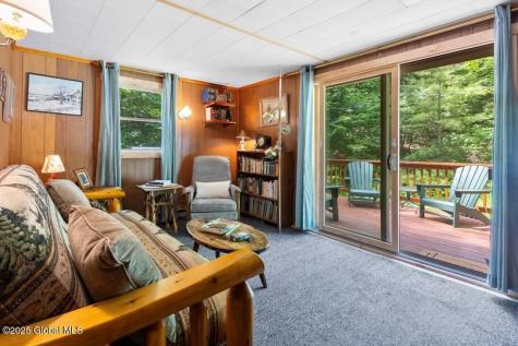 18 Woodcliff Acres Chestertown NY 12817