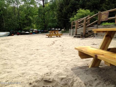 18 Woodcliff Acres Chestertown NY 12817