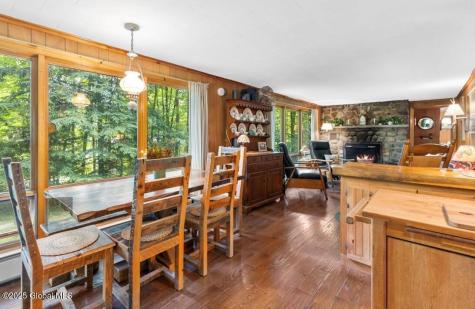 18 Woodcliff Acres Chestertown NY 12817