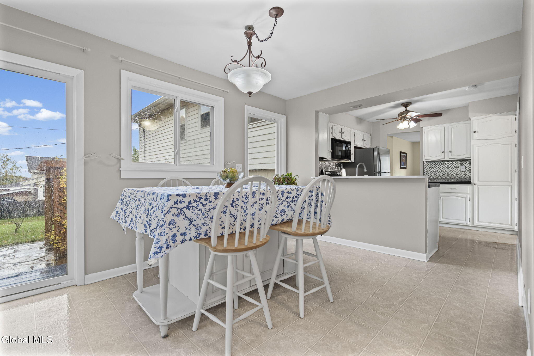 18 Campus View Drive Loudonville NY 12211