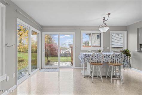18 Campus View Drive Loudonville NY 12211