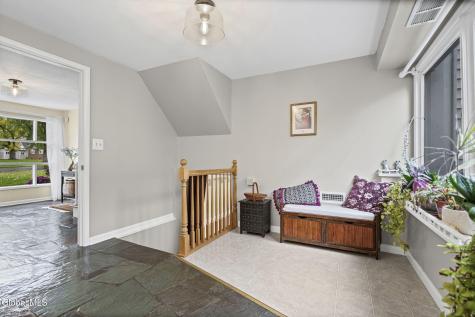18 Campus View Drive Loudonville NY 12211