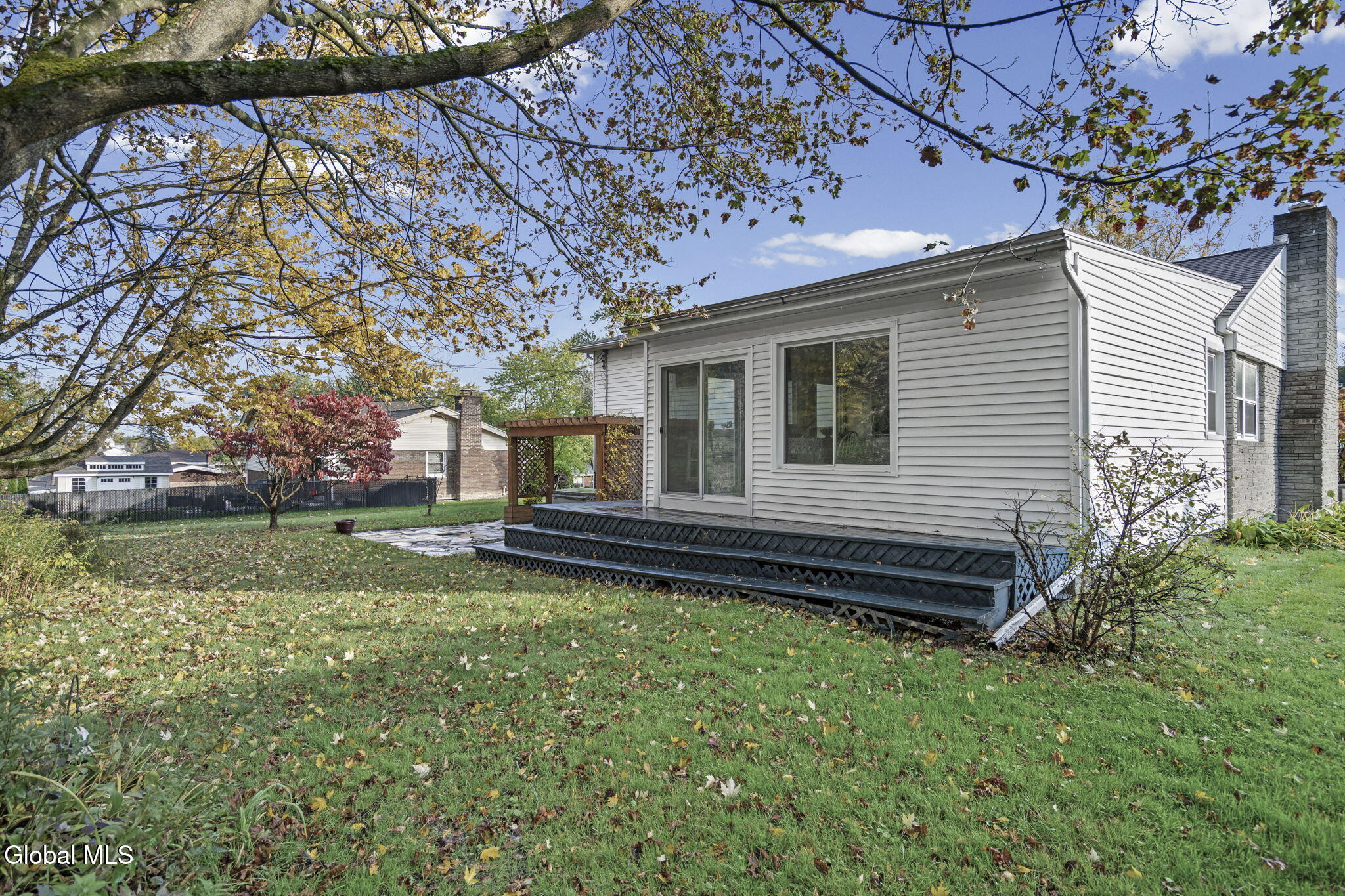 18 Campus View Drive Loudonville NY 12211