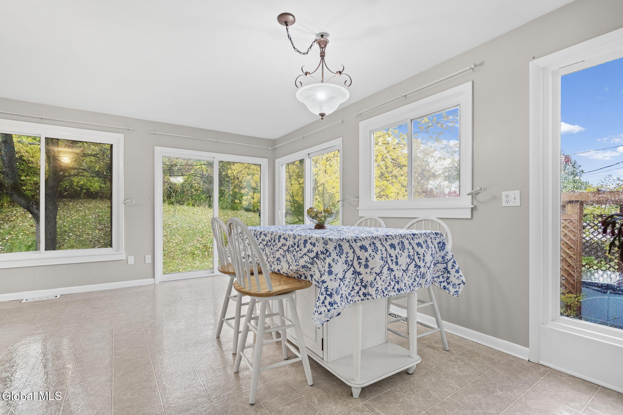 18 Campus View Drive Loudonville NY 12211