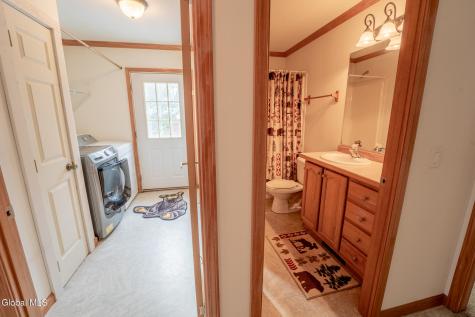 157 Maplewood Drive Gloversville NY 12078