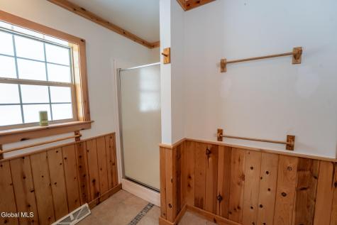 157 Maplewood Drive Gloversville NY 12078