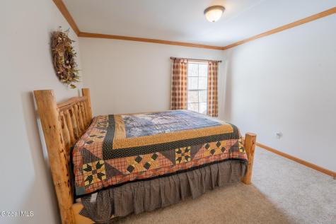 157 Maplewood Drive Gloversville NY 12078