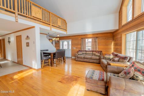 157 Maplewood Drive Gloversville NY 12078