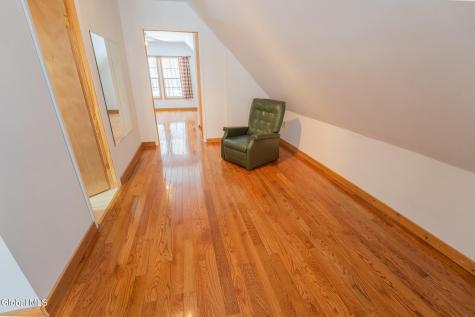 157 Maplewood Drive Gloversville NY 12078