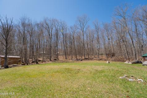 157 Maplewood Drive Gloversville NY 12078