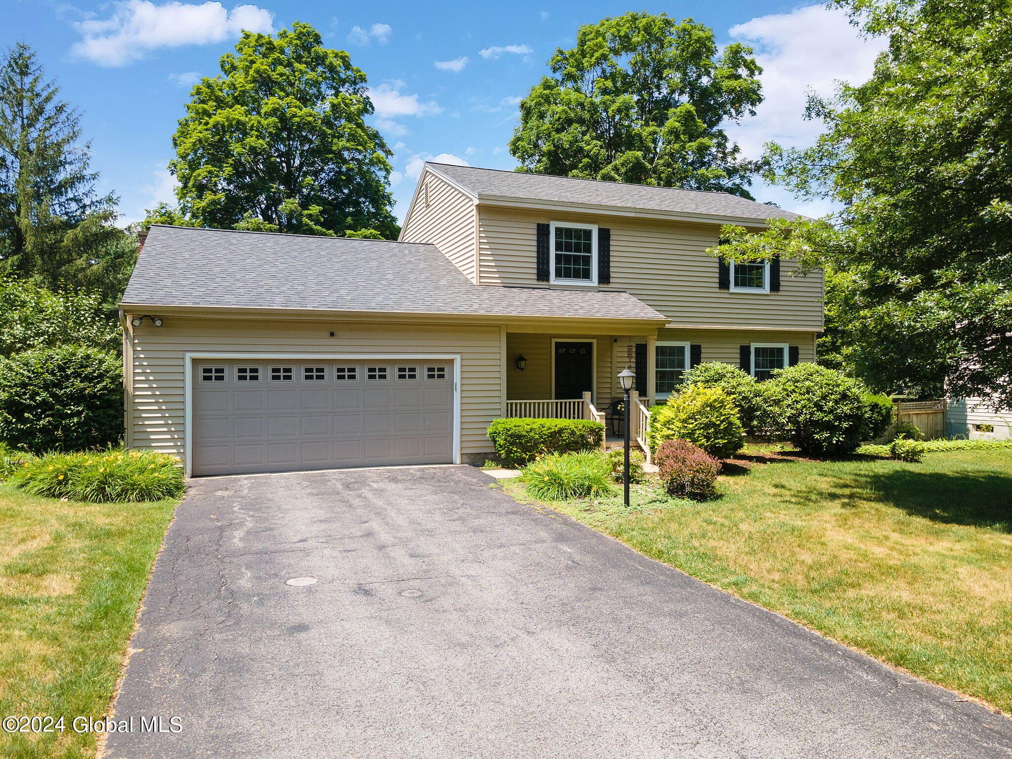 9 Wedgewood Drive Saratoga Springs NY 12866