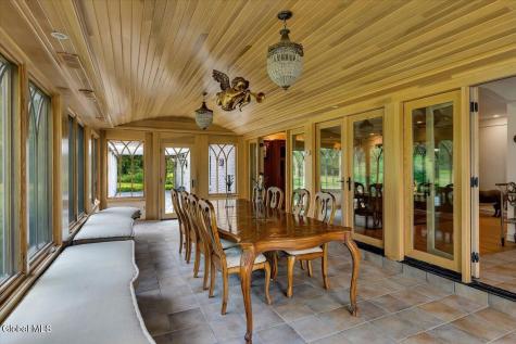 12 Hickory Hollow Road Queensbury NY 12804