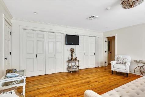 12 Hickory Hollow Road Queensbury NY 12804