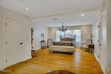 12 Hickory Hollow Road Queensbury NY 12804