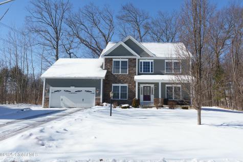 24 Cotton Wood Lane Delmar NY 12158