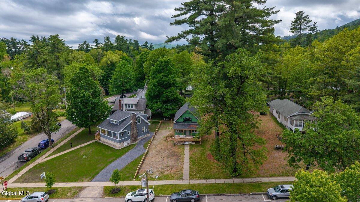75 Mcgillis Avenue Lake George NY 12845