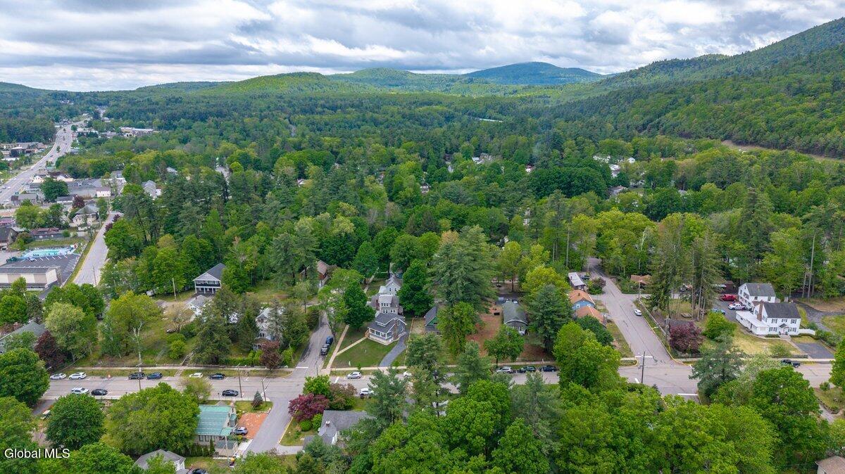 75 Mcgillis Avenue Lake George NY 12845