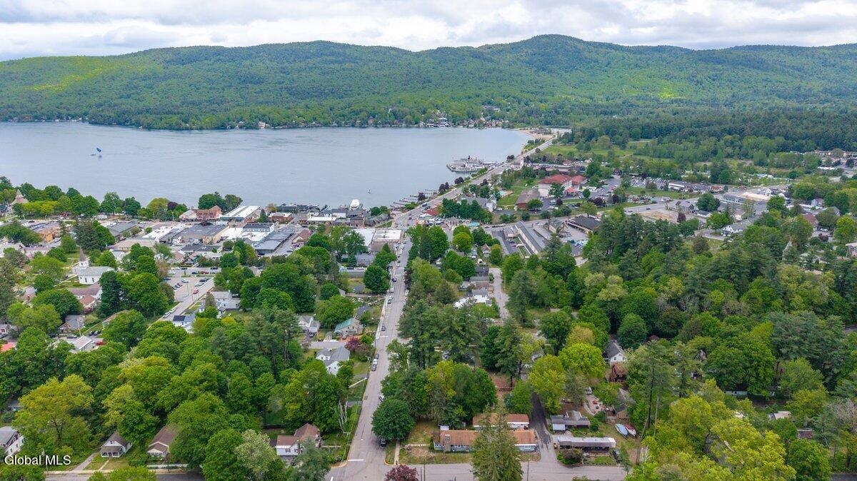75 Mcgillis Avenue Lake George NY 12845