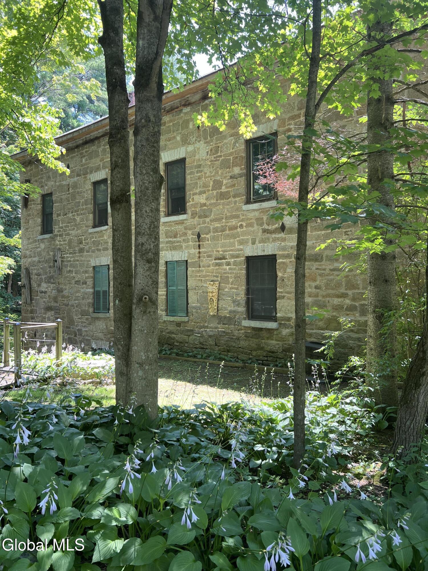 1679 Mill Road St Johnsville NY 13452