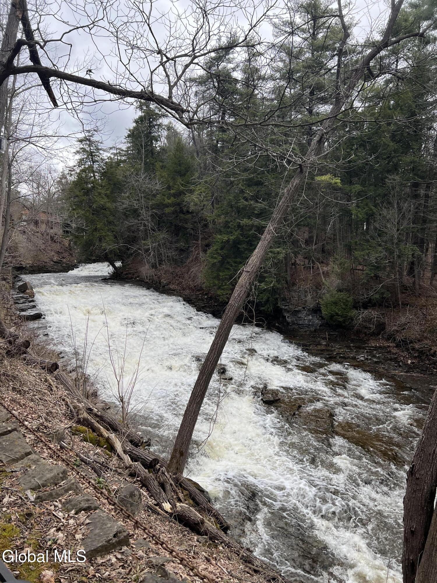1679 Mill Road St Johnsville NY 13452