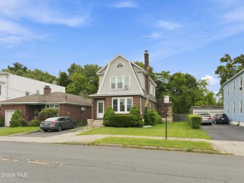 75 Mcalpin Street Albany NY 12209