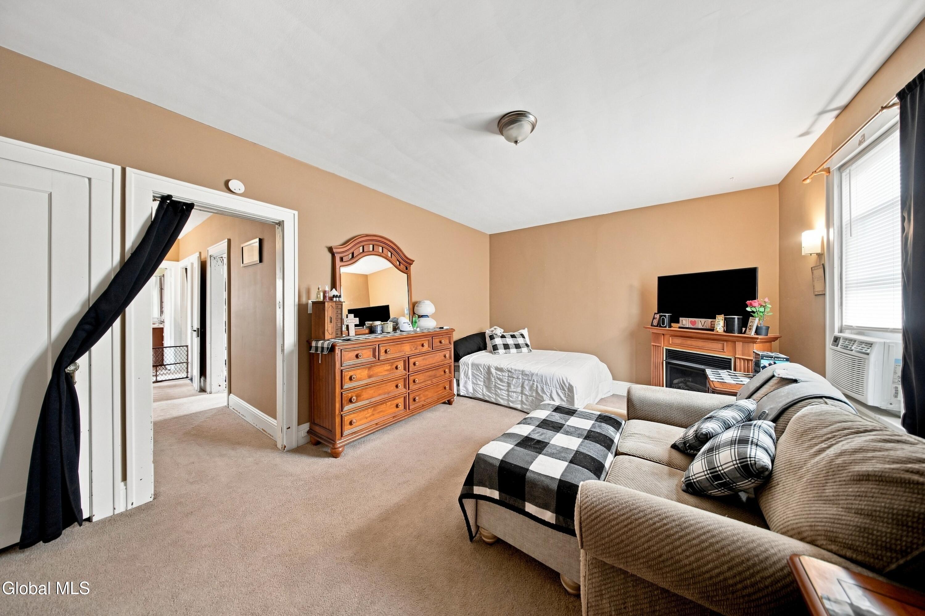 75 Mcalpin Street Albany NY 12209
