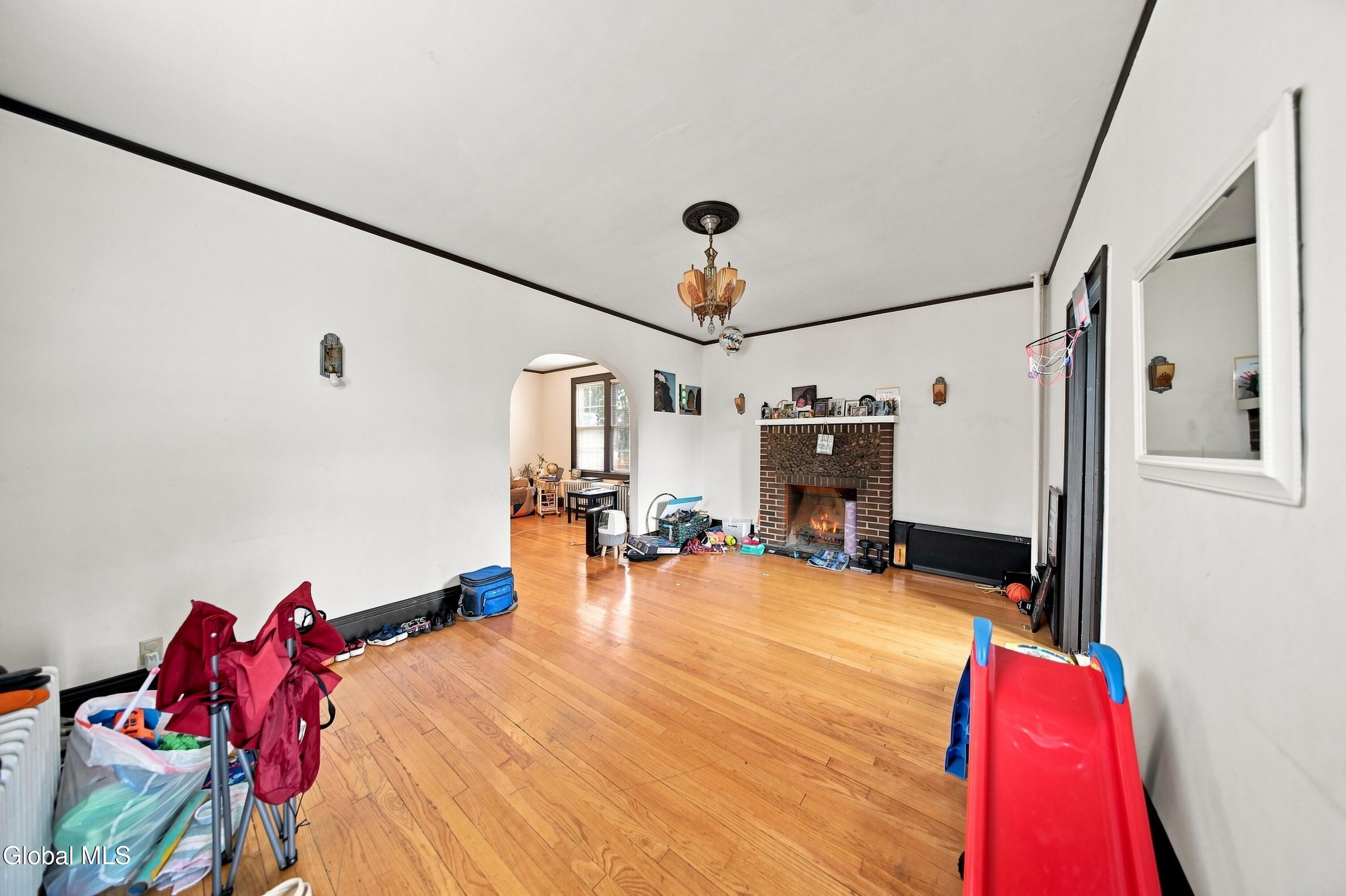 75 Mcalpin Street Albany NY 12209