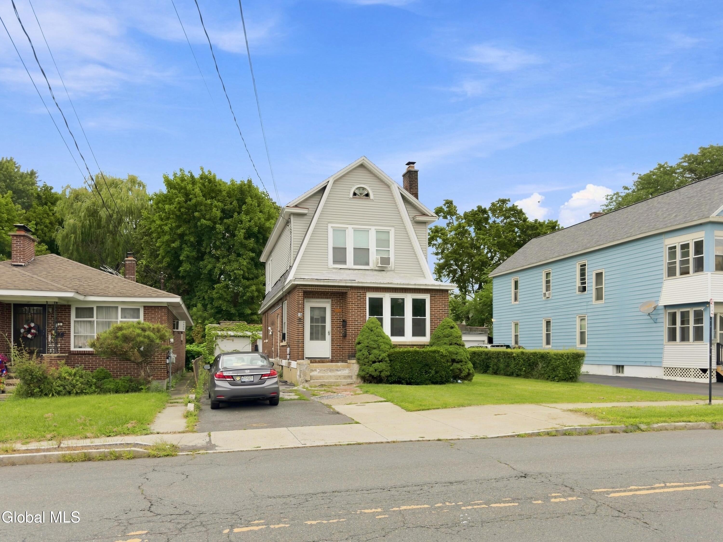 75 Mcalpin Street Albany NY 12209