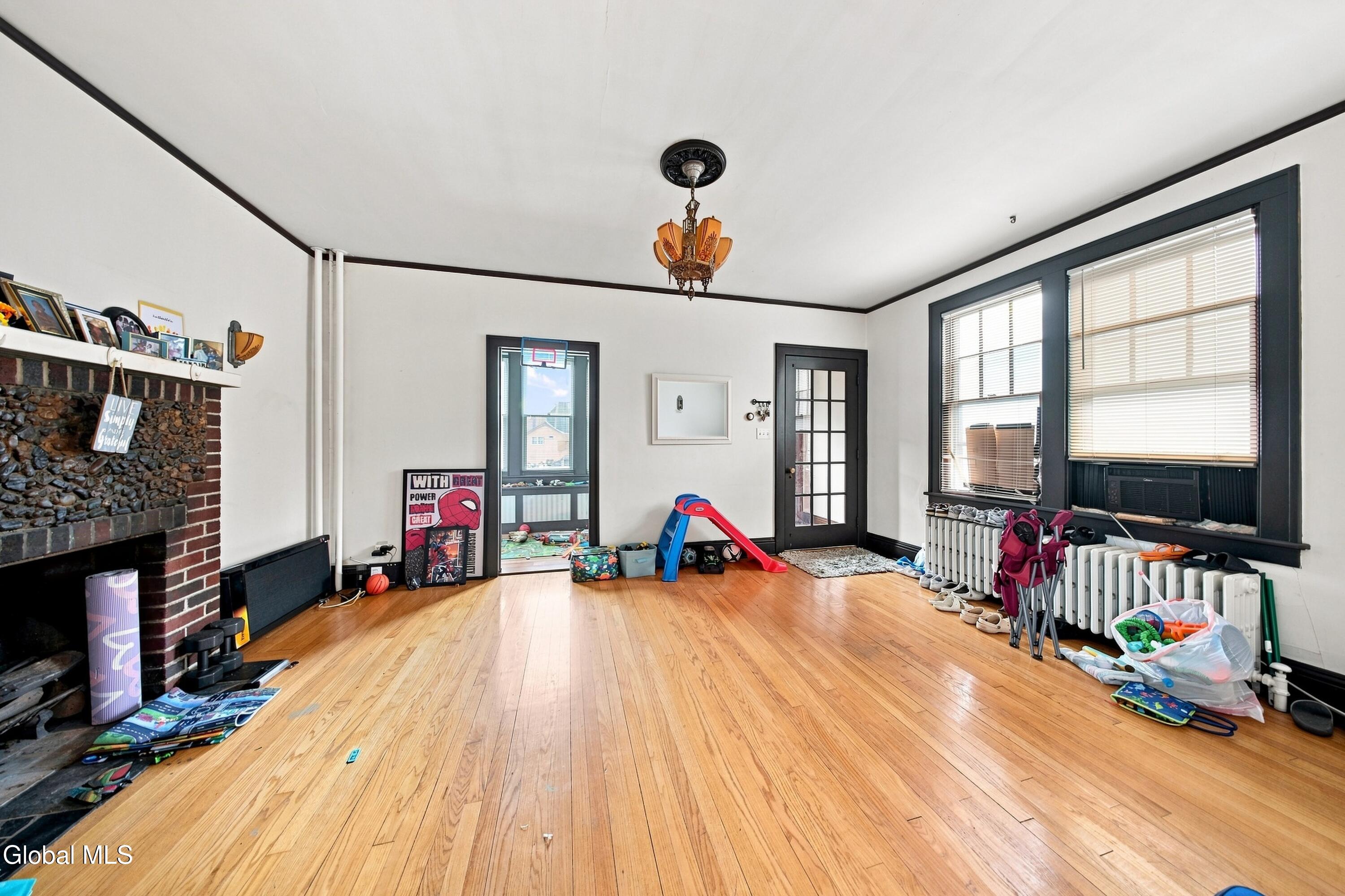 75 Mcalpin Street Albany NY 12209