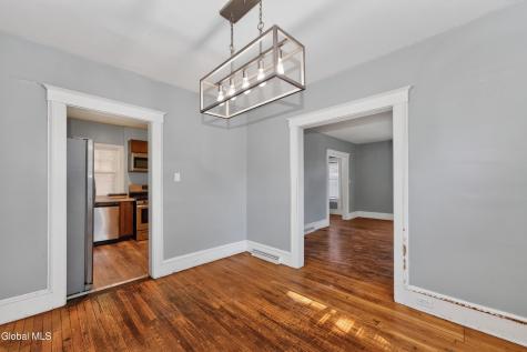 3 Mcdonald Road Albany NY 12209