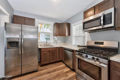 3 Mcdonald Road Albany NY 12209