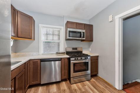 3 Mcdonald Road Albany NY 12209