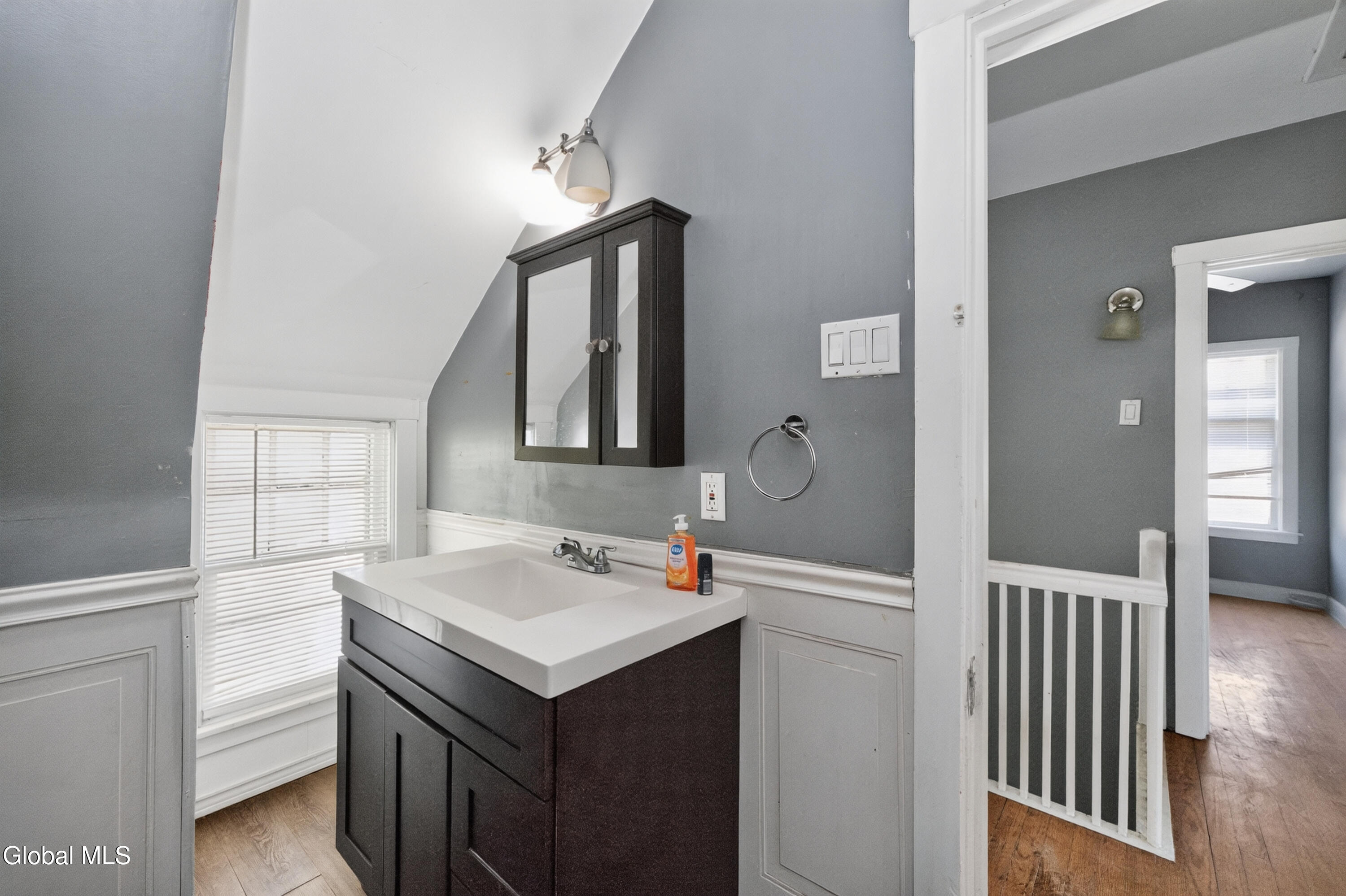 3 Mcdonald Road Albany NY 12209
