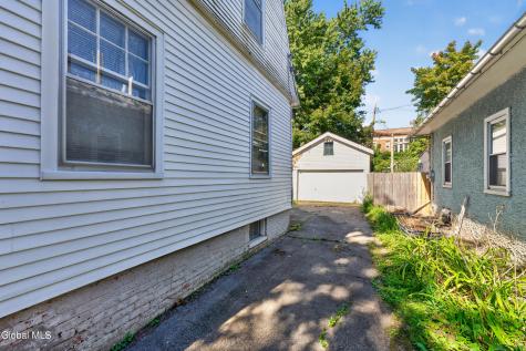 3 Mcdonald Road Albany NY 12209