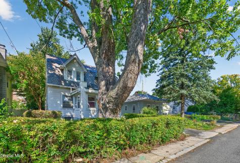 3 Mcdonald Road Albany NY 12209