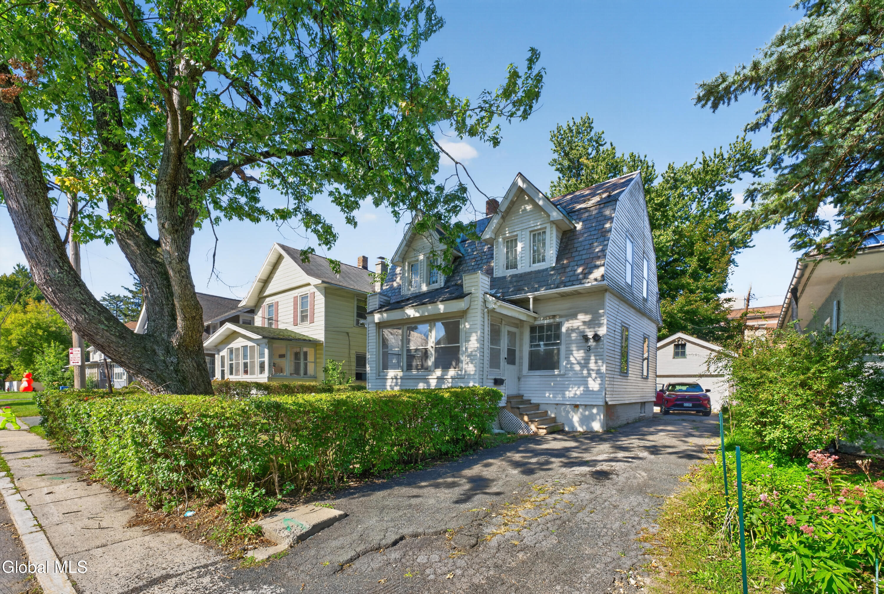3 Mcdonald Road Albany NY 12209